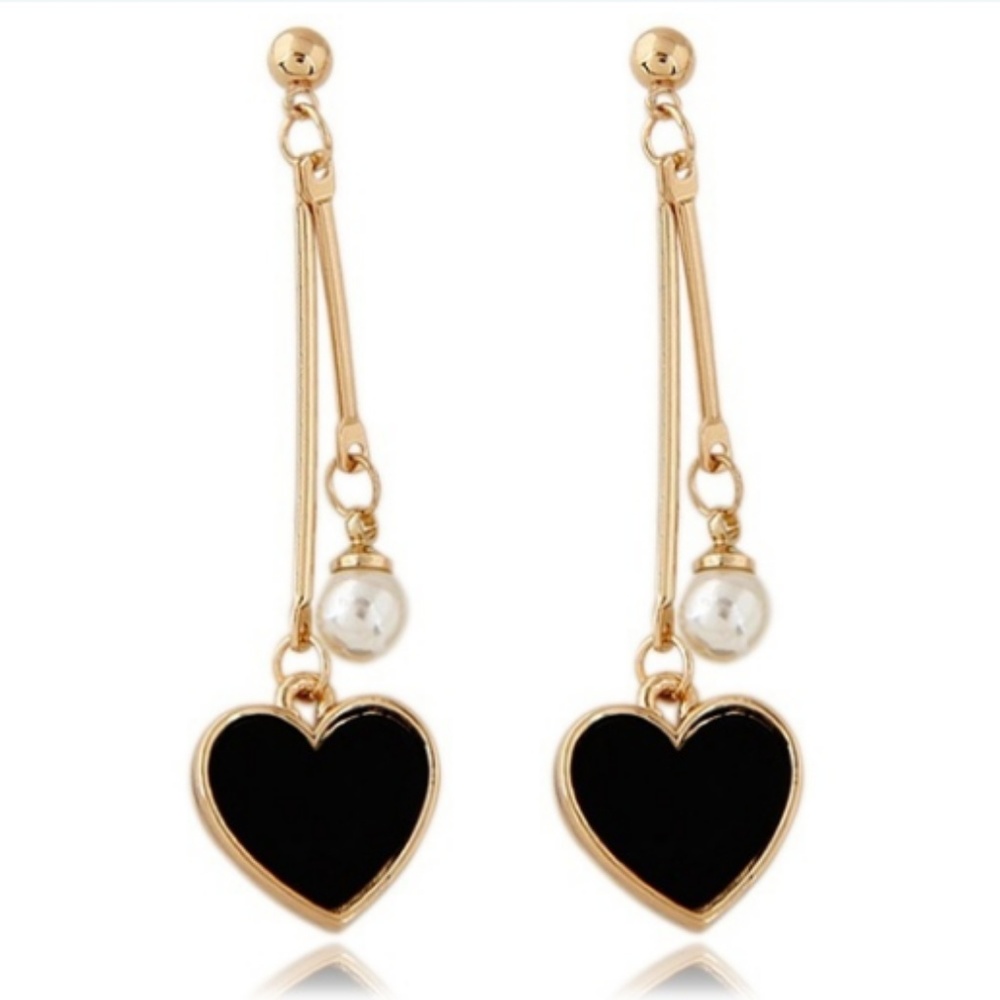 *CLEARANCE* Make an Offer! Dangle Heart Earrings - Picture 4 of 4